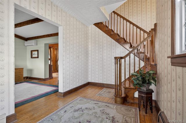 104 Windsor Avenue, Rockville Centre, NY 11570