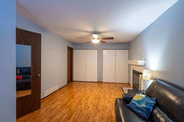 873 Shady Lane, Aurora, IL 60506