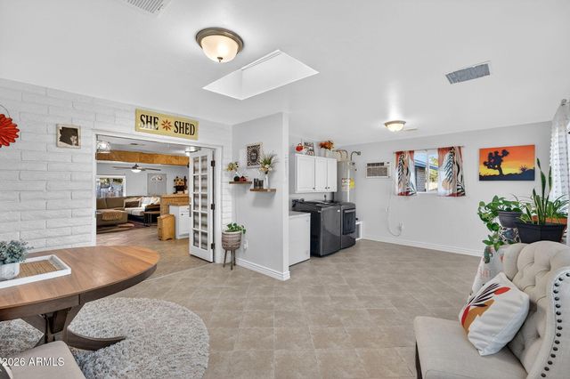 13202 W Ocotillo Road, Glendale, AZ 85307