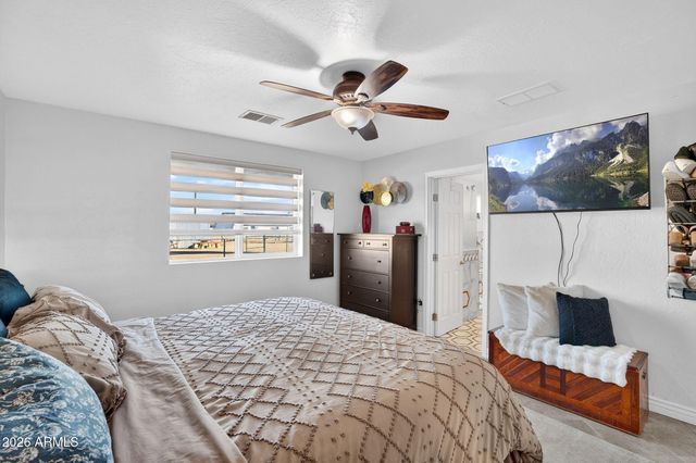 13202 W Ocotillo Road, Glendale, AZ 85307