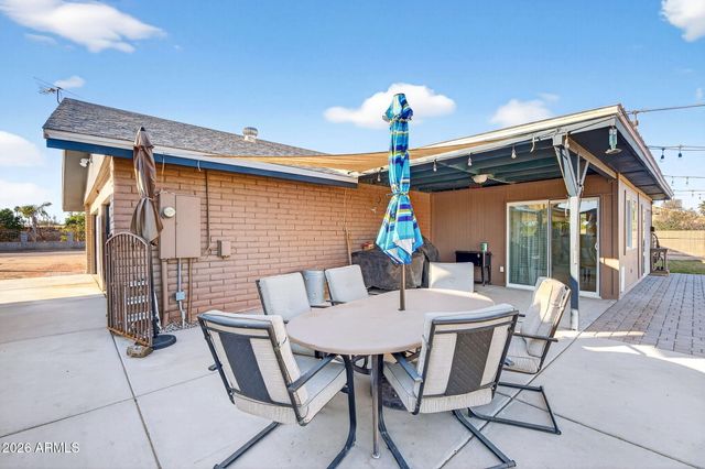 13202 W Ocotillo Road, Glendale, AZ 85307