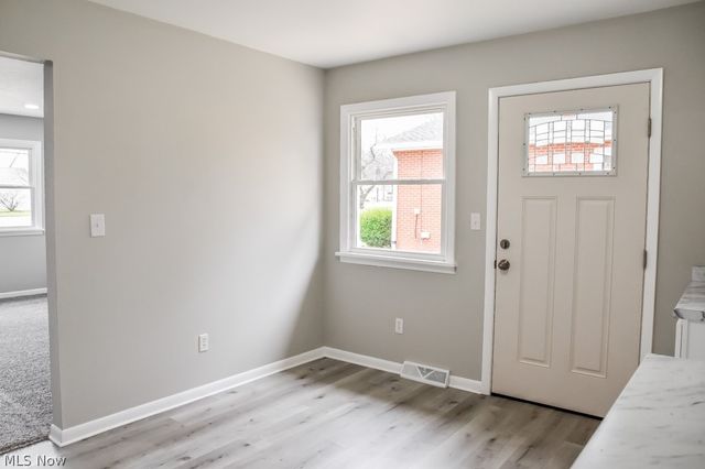 861-863 S Court Street, Medina, OH 44256