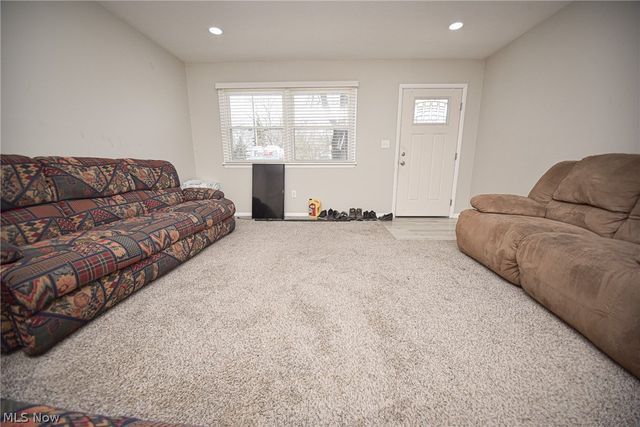 861-863 S Court Street, Medina, OH 44256