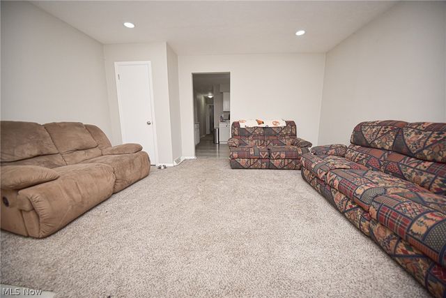 861-863 S Court Street, Medina, OH 44256