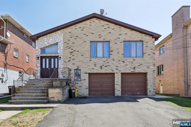 318 3rd Street, Palisades Park, NJ 07650