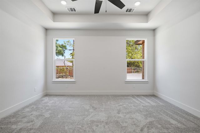 3114 N Harding Street, Fort Worth, TX 76106
