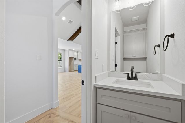 3114 N Harding Street, Fort Worth, TX 76106