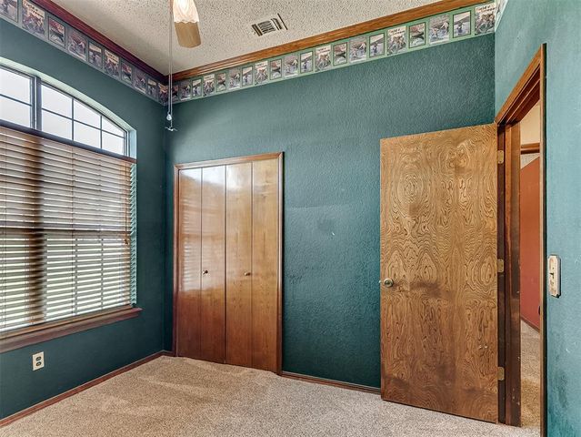 1500 NE 10th Street, Moore, OK 73160