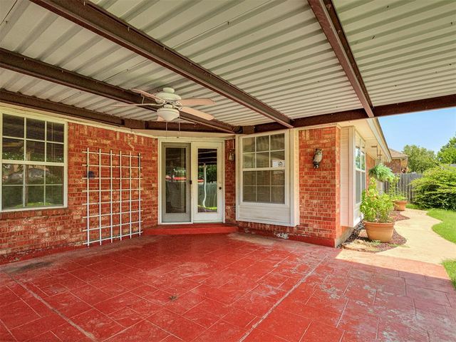 1500 NE 10th Street, Moore, OK 73160