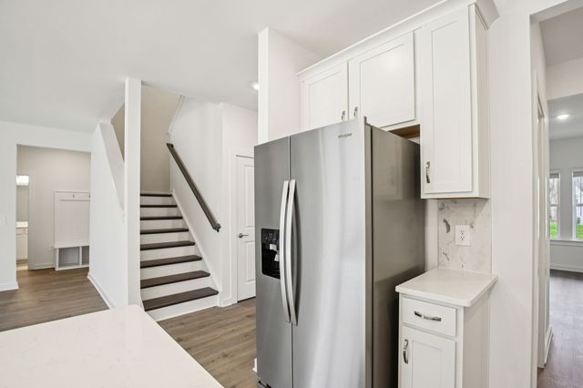 112 Vanguard Drive, La Vergne, TN 37086