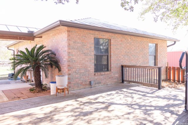 3190 Pittman Rd, St.hedwig, TX 78152