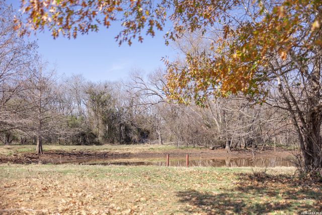 3190 Pittman Rd, St.hedwig, TX 78152