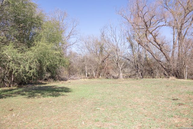 3190 Pittman Rd, St.hedwig, TX 78152