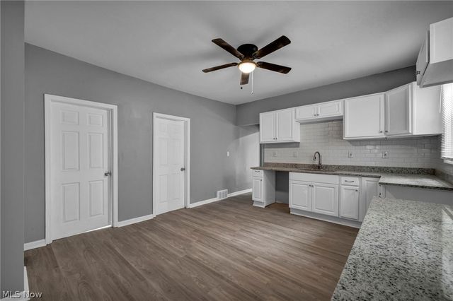 3142 W 40th Street, Cleveland, OH 44109