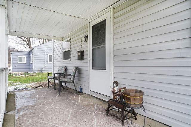 206 Nebraska Ave, Neville Twp, PA 15225