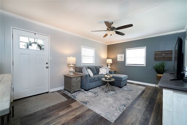 206 Nebraska Ave, Neville Twp, PA 15225