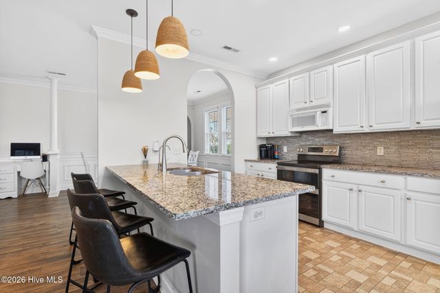 5086 Glen Cove Drive SE, Southport, NC 28461