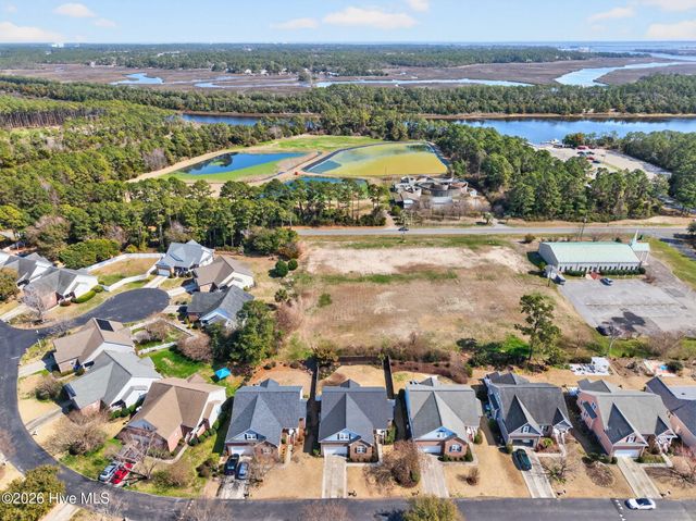 5086 Glen Cove Drive SE, Southport, NC 28461