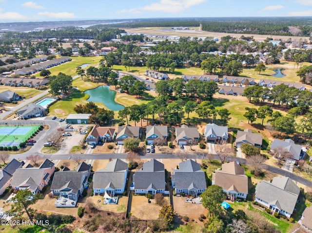 5086 Glen Cove Drive SE, Southport, NC 28461