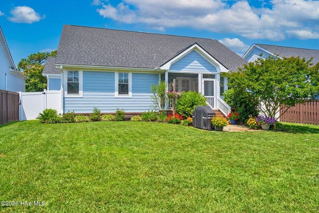 5086 Glen Cove Drive SE, Southport, NC 28461