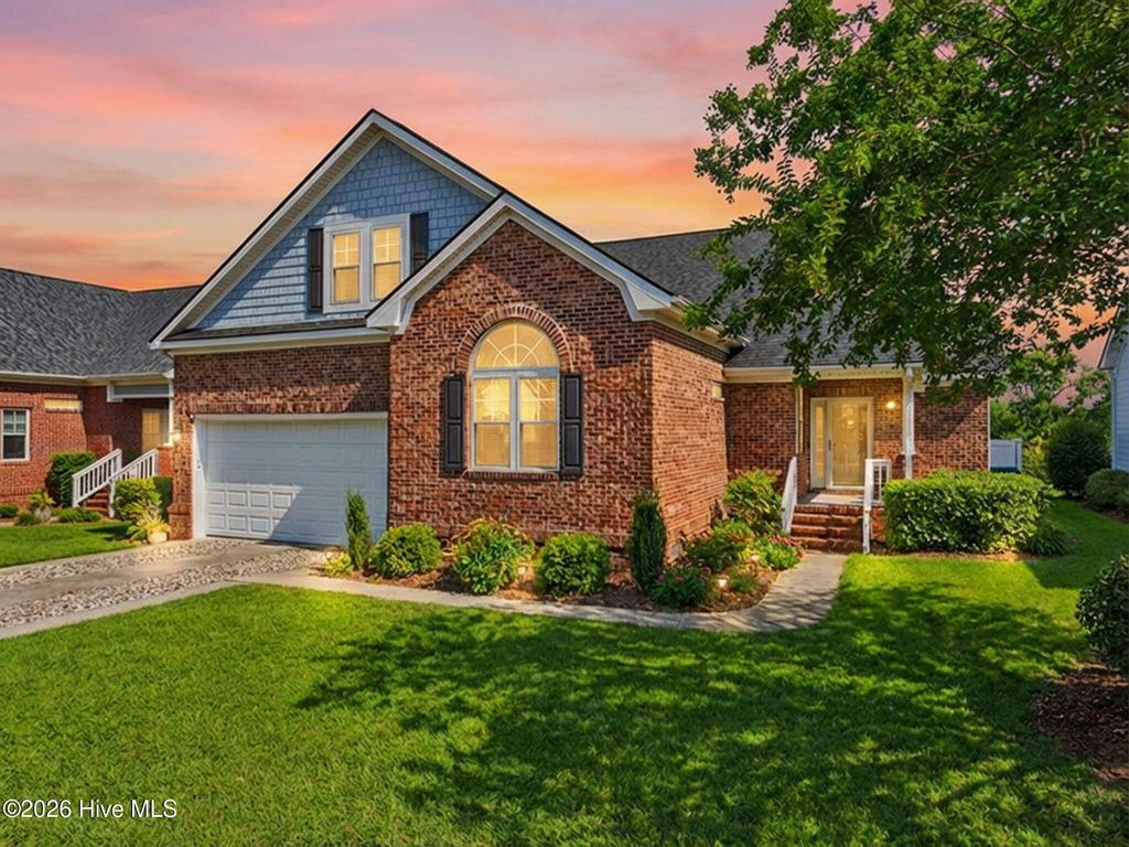 5086 Glen Cove Drive SE, Southport, NC 28461