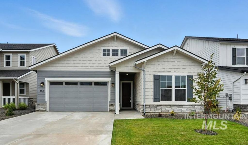 594 E Lockhart St, Meridian, ID 83646