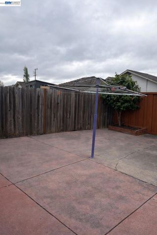 14621 Pansy St, San Leandro, CA 94578
