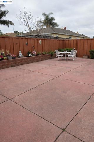 14621 Pansy St, San Leandro, CA 94578