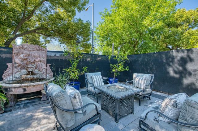6635 N West Avenue, Fresno, CA 93711