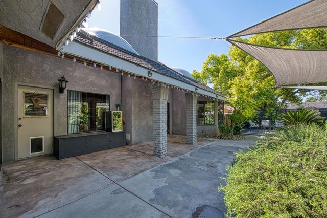 6635 N West Avenue, Fresno, CA 93711