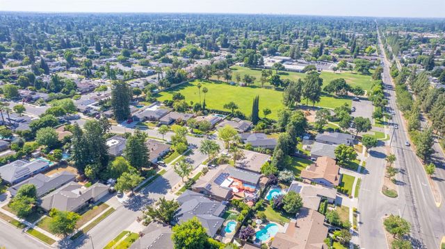 6635 N West Avenue, Fresno, CA 93711