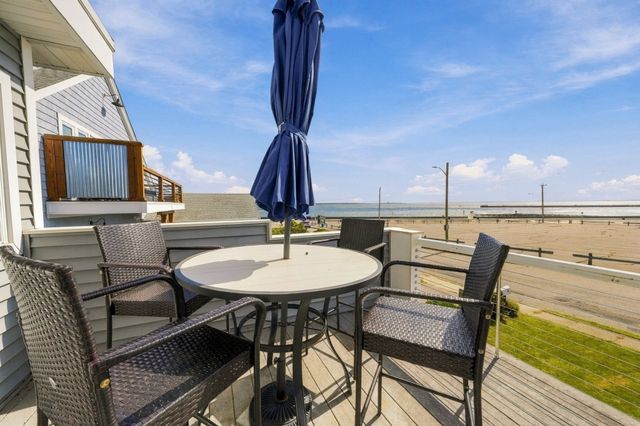 31 Hudson St, New Bedford, MA 02744