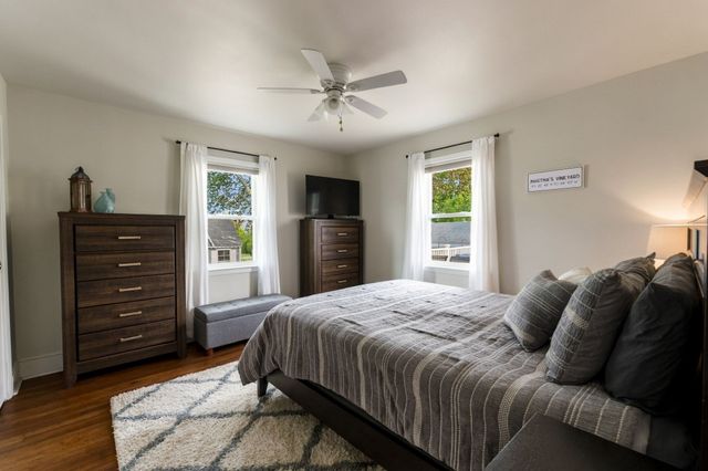 31 Hudson St, New Bedford, MA 02744