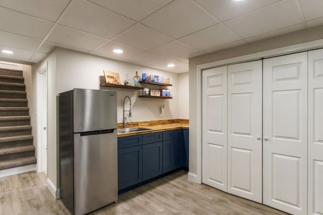 31 Hudson St, New Bedford, MA 02744