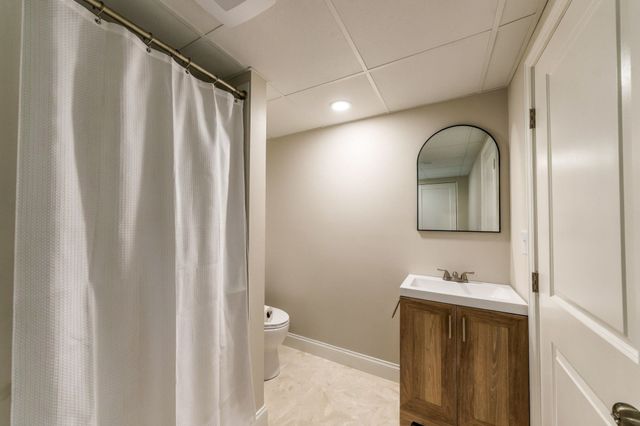 31 Hudson St, New Bedford, MA 02744