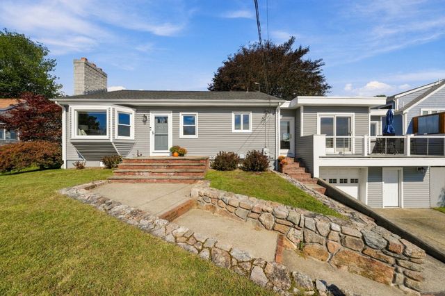 31 Hudson St, New Bedford, MA 02744