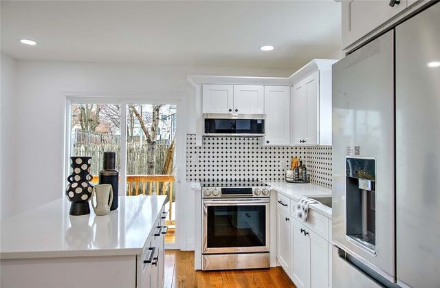 46 Hopewell Avenue, Cranston, RI 02920