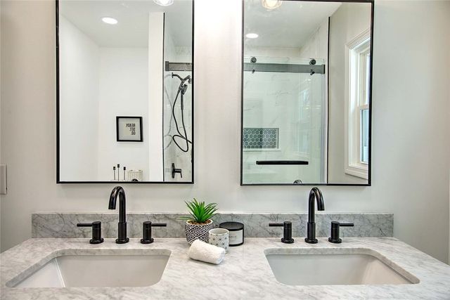 46 Hopewell Avenue, Cranston, RI 02920