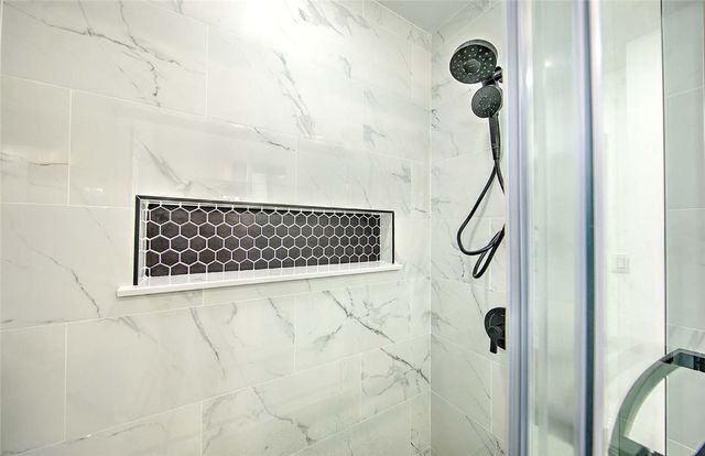 46 Hopewell Avenue, Cranston, RI 02920