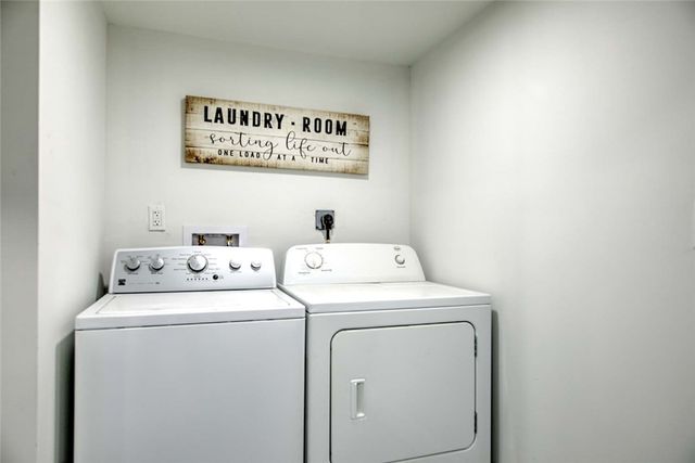 46 Hopewell Avenue, Cranston, RI 02920