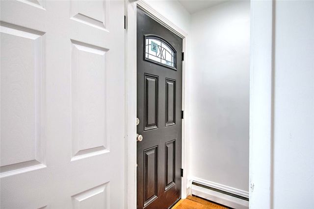 46 Hopewell Avenue, Cranston, RI 02920