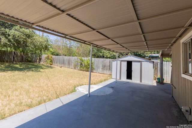 1822 arroya vista, San Antonio, TX 78213