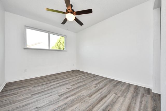 10358 Hammerly Boulevard 18, Houston, TX 77043