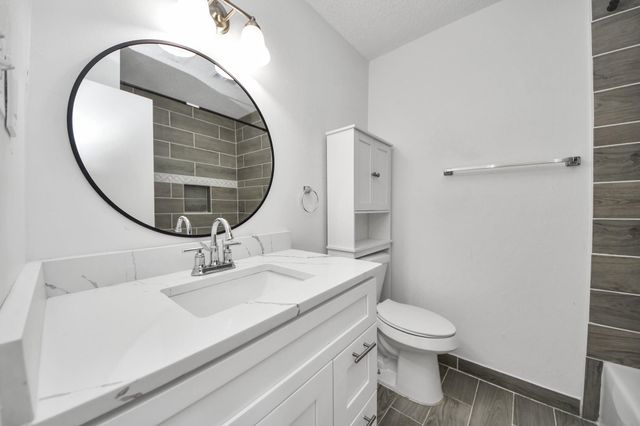 10358 Hammerly Boulevard 18, Houston, TX 77043