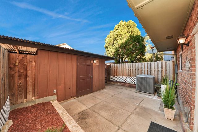 10358 Hammerly Boulevard 18, Houston, TX 77043