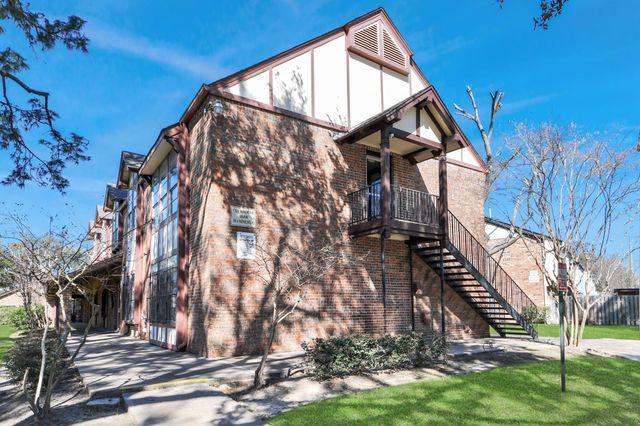 10358 Hammerly Boulevard 18, Houston, TX 77043