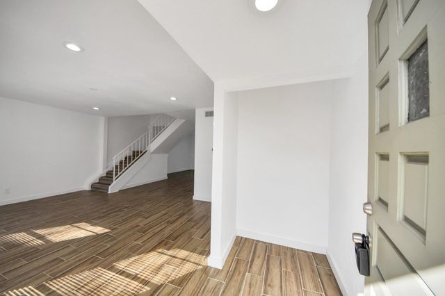 10358 Hammerly Boulevard 18, Houston, TX 77043