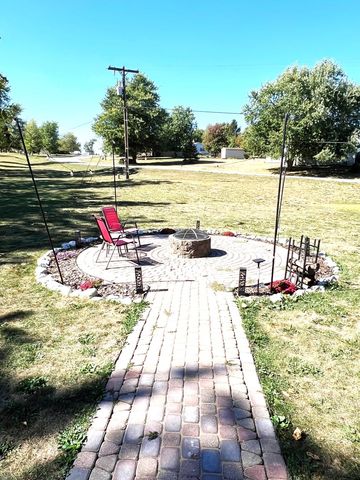 143 CHOCTAW Trail, Loda, IL 60948