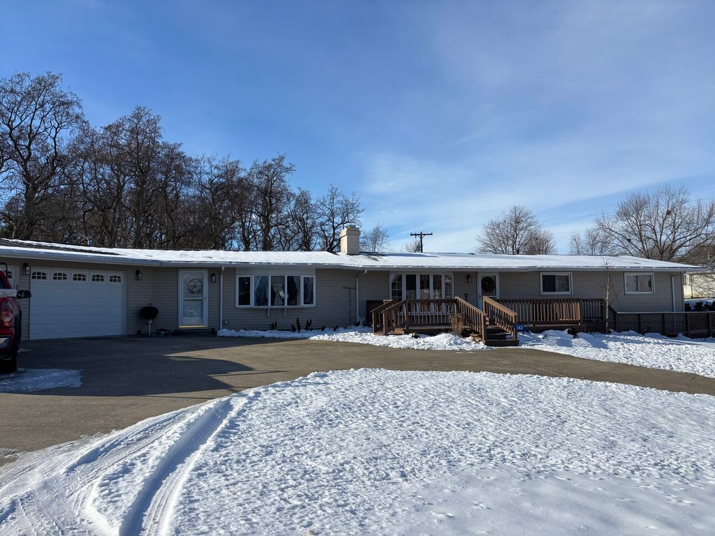 143 CHOCTAW Trail, Loda, IL 60948