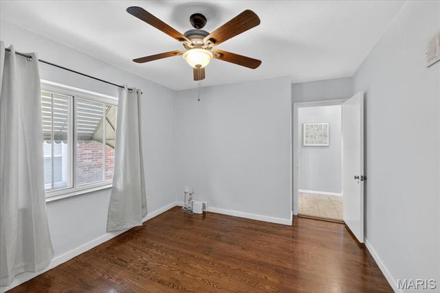5729 Tholozan Avenue, St Louis, MO 63109